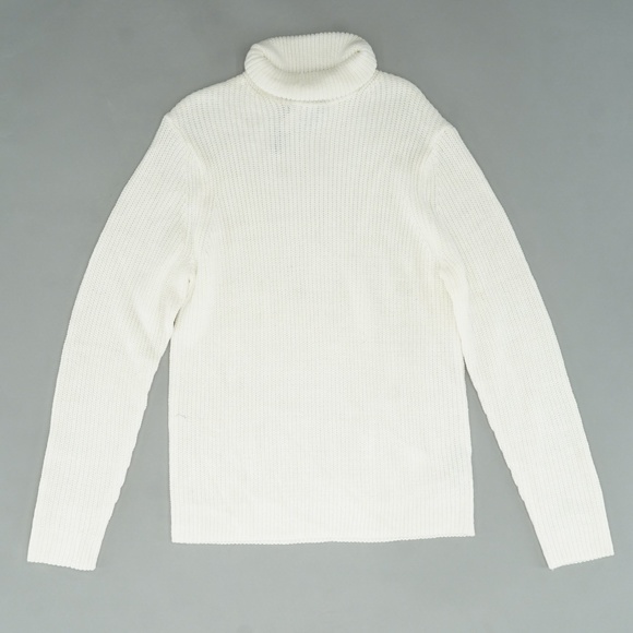 Ribbed White Turtleneck - Picture 1 of 2